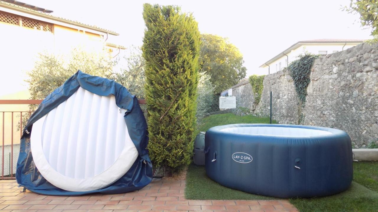 Millyholidays - Apartment Lilla - Center - Nearby Beach - Private Garden - Spa Pool Bardolino Exterior photo
